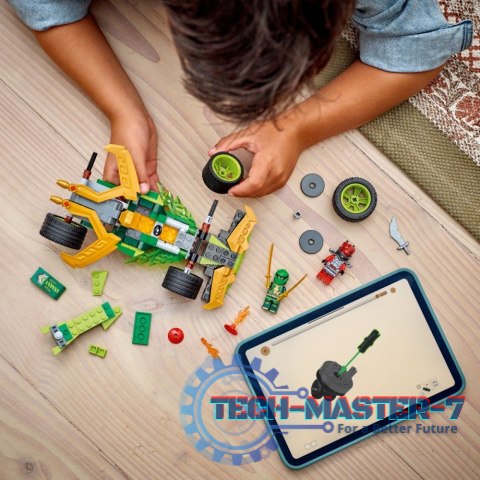 Klocki Ninjago 71828 Samochód wyścigowy Lloyda z napędem typu pull-back Klocki Ninjago 71828 Samochód wyścigowy Lloyda z napędem typu pull-back