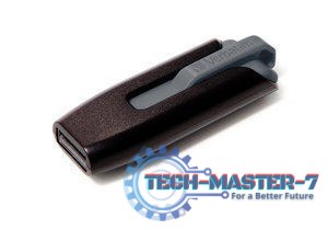V3 USB 3.0 Drive 32GB Black V3 USB 3.0 Drive 32GB Black