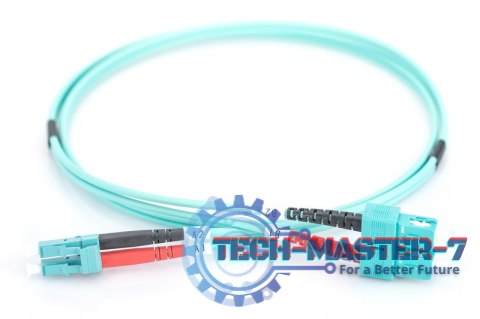 Patchcord światłowodowy FO LC-SC MM 50/125 OM3 duplex LSOH 2m Patchcord światłowodowy FO LC-SC MM 50/125 OM3 duplex LSOH 2m