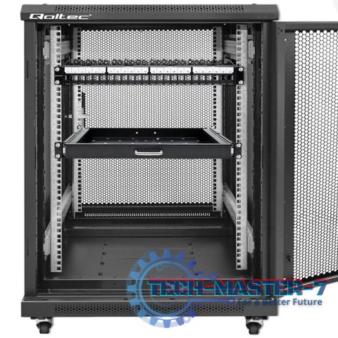 Patch panel do szaf RACK 19" | 24 porty | 1U | UTP | Czarny Patch panel do szaf RACK 19" | 24 porty | 1U | UTP | Czarny